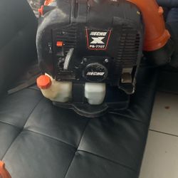 Leaf Blower