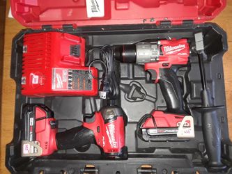 Milwaukee M18 fuel 2 tool combo kit