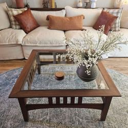 ✨ Refinished Ethan Allen Coffee Table – Elegant Glass Top & Mission-Style Charm ✨