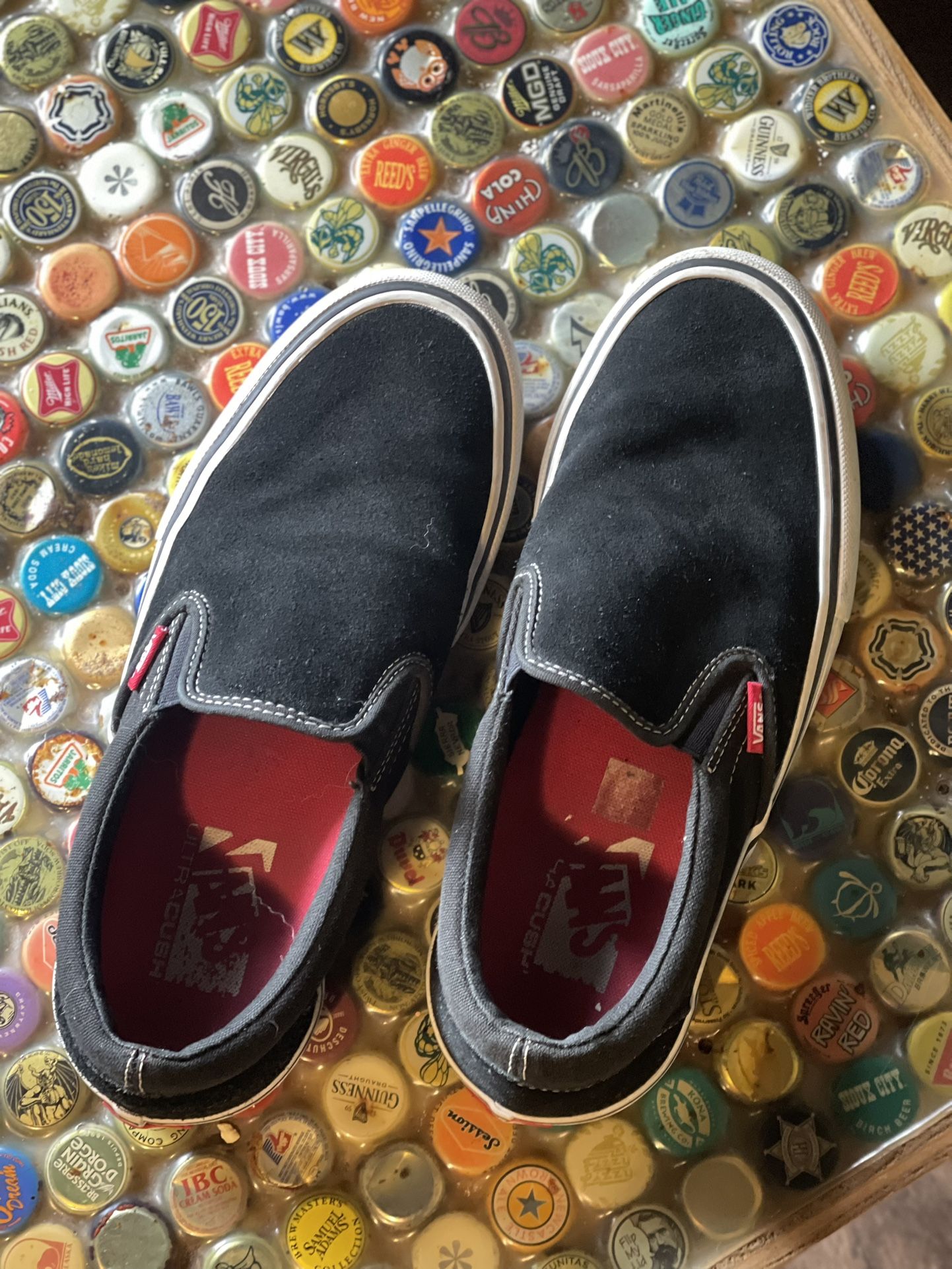 Men’s Slip Vans