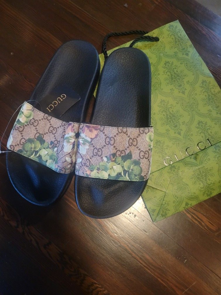 Women's Green Gucci Blossom Sandals/Slides