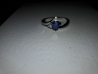 STERLING SILVER PLATED BLUE TOPAZ HEART CUT RING