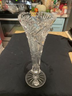 Vintage  12 inch narrow lead crystal tall vase