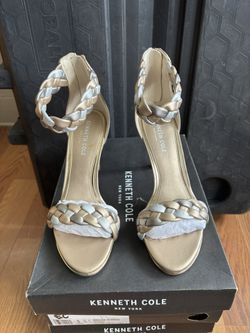 KENNETH COLE Size 8m 