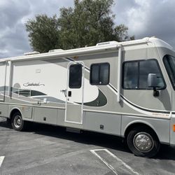 Fleetwood southwind 2004 32V