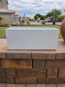 24 in. L White Metal Rectangular Planter Box