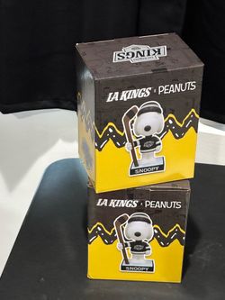 La kings Snoopy Bobblehead