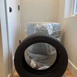 245/40R18 Summer Performance Tires