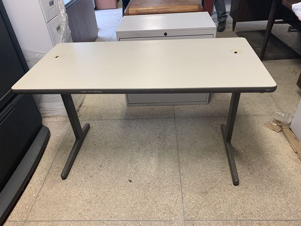 Metal Computer Desk For In Mechanicsburg Pa Offerup Metal Computer Desk