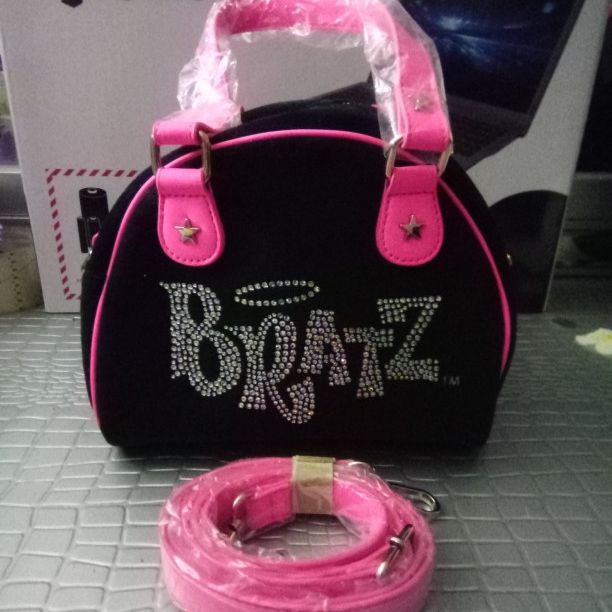 purple bratz bag