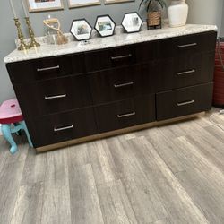 Counter Cabinet/ Coffee Bar