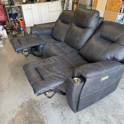 Power Sofa Recliner-excellent Condition 