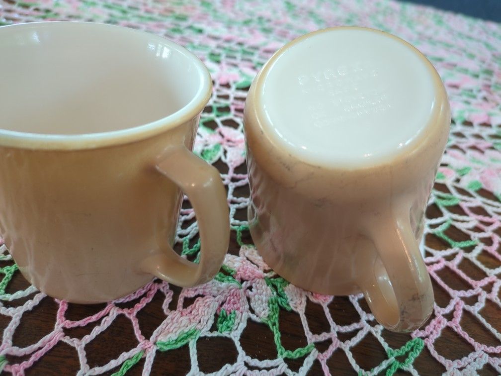 Vintage Pyrex Coffee Cups 4/$40