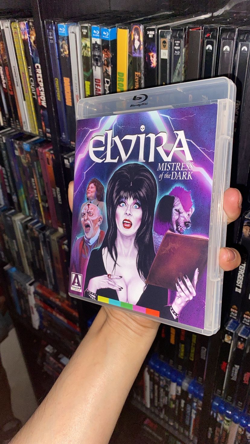 Elvira mistress of the dark Blu-ray