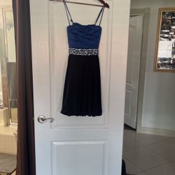 Beautiful Blue Black And Silver Sequined Dress Great Mothers Day 🎁 