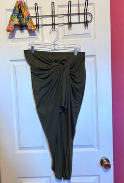 Rue21 NWOT Knotted Olive Green Asymmetrical Bodycon Skirt Size XL