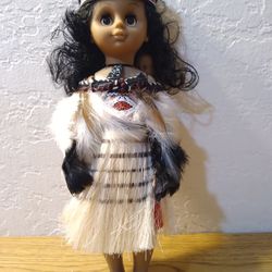 Maori Doll Whine 12" With Baby 