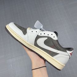 Jordan 1 Low Travis Scott Reverse Mocha 170