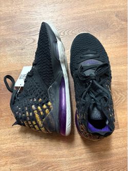 Nike shoes