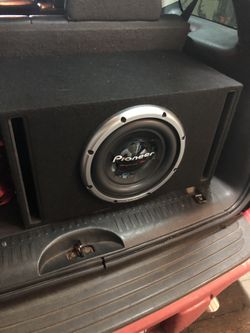 Pioneer championship pro sub like new askin 200
