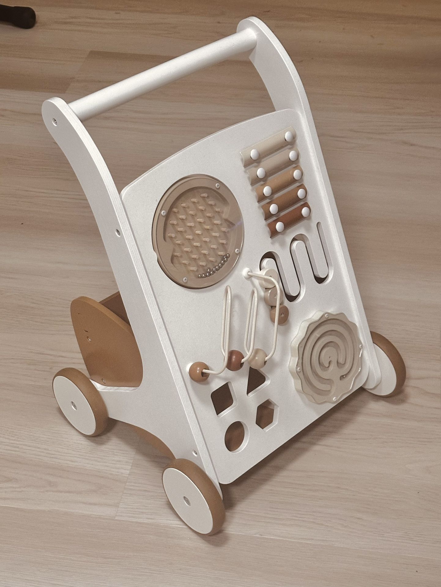 Gathre wooden activity walker