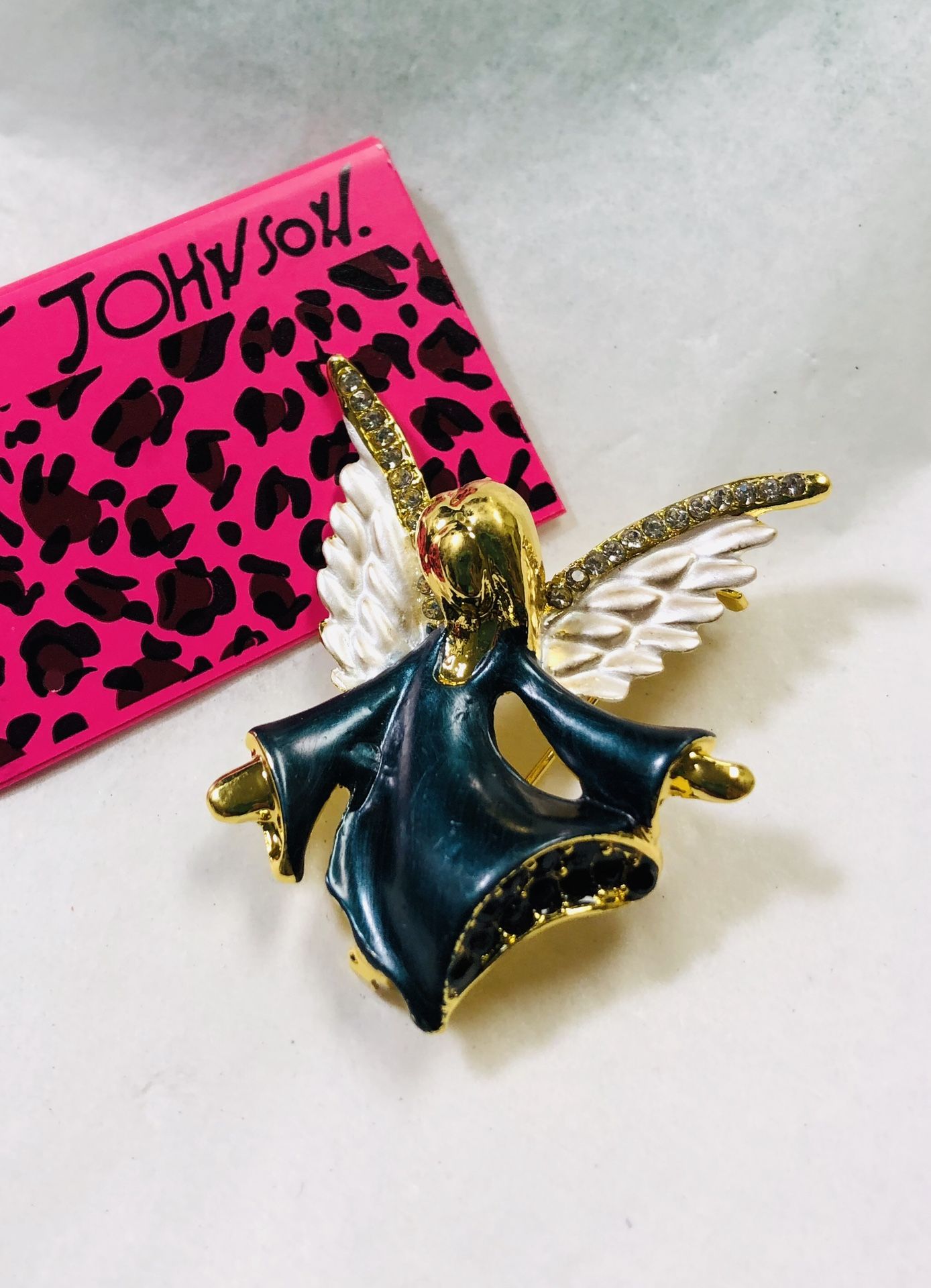Truly glorious angel brooch