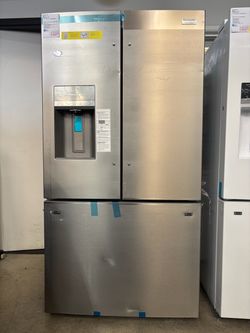 New! Frigidaire Gallery 27.8 Cu Ft French Door Refrigerator