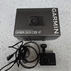 Garmin Dash Cam 47