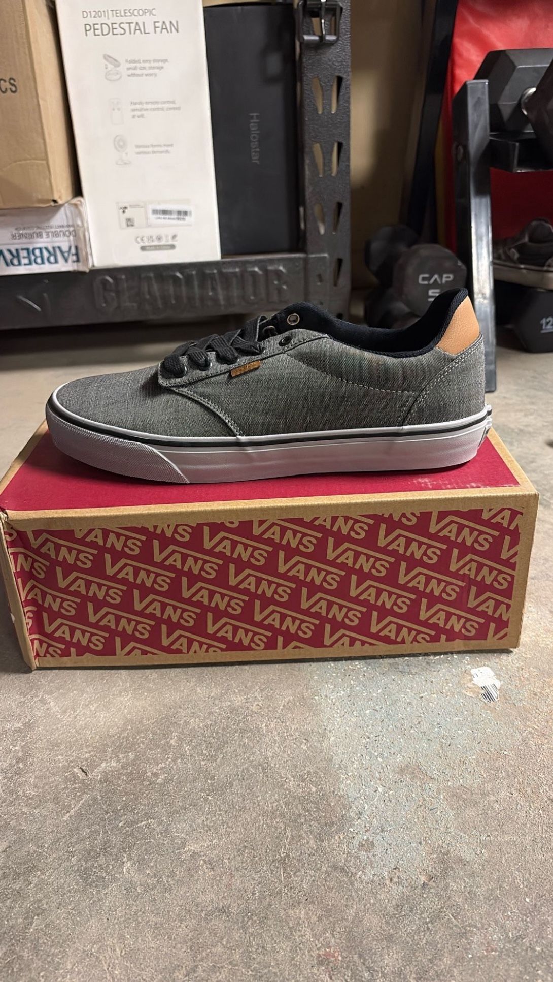 Vans Atwood Deluxe Size 13.0