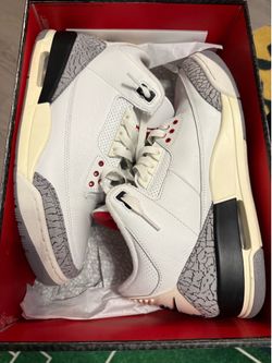 Jordan 3 white cement  reimagined size 9.5