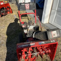 Troy-bilt Snowblower 