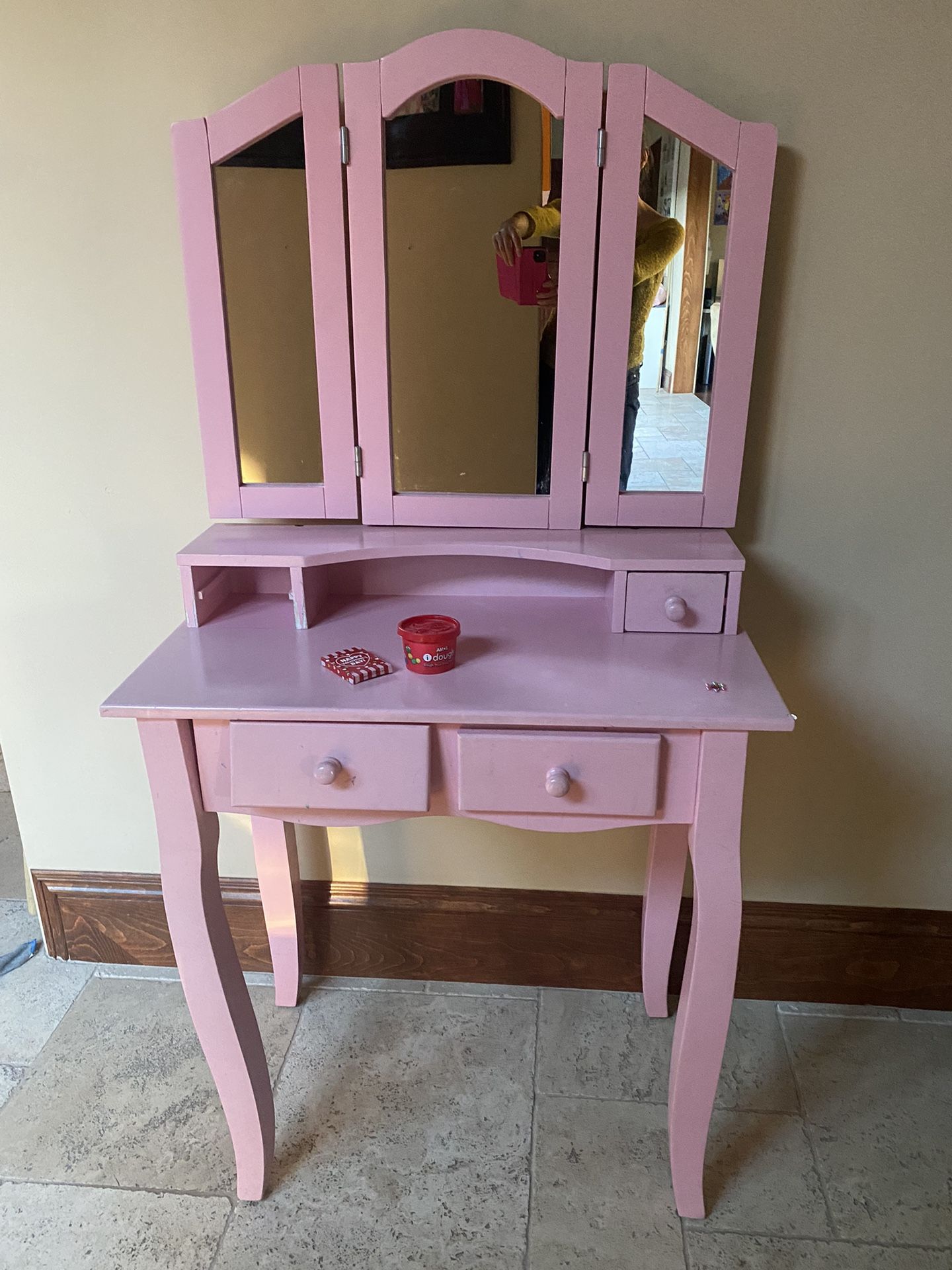 Foldable Pink Dresser With Drawer And Mirror $180