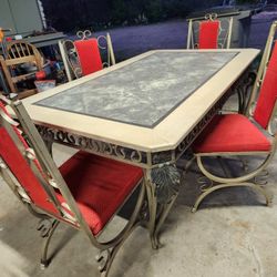 Patio Table & 4 Chairs
