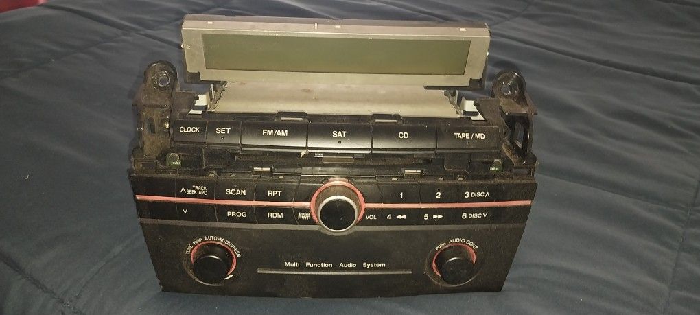 Working Original Factory Vintage Car Stereo