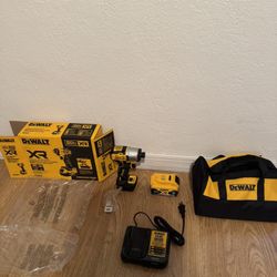 DeWalt 3 Speed Impact Driver Kit