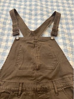Overalls with shorts,large, never worn