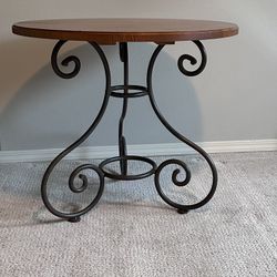 Ethan Allen Legacy Collection Accent Side Table