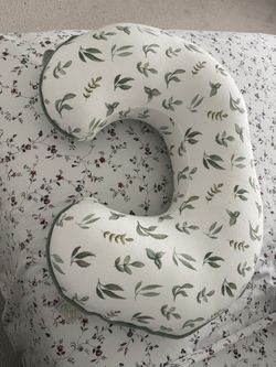 Nursing Pillow