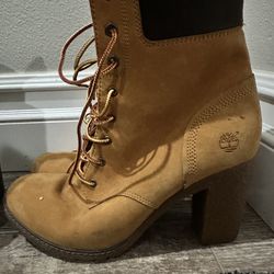 Timberland Women’s Boots Size 10