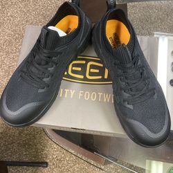 Keen  work Shoes Size:9 Para Hombre