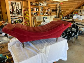 Vintage Cool sofa Sweet!
