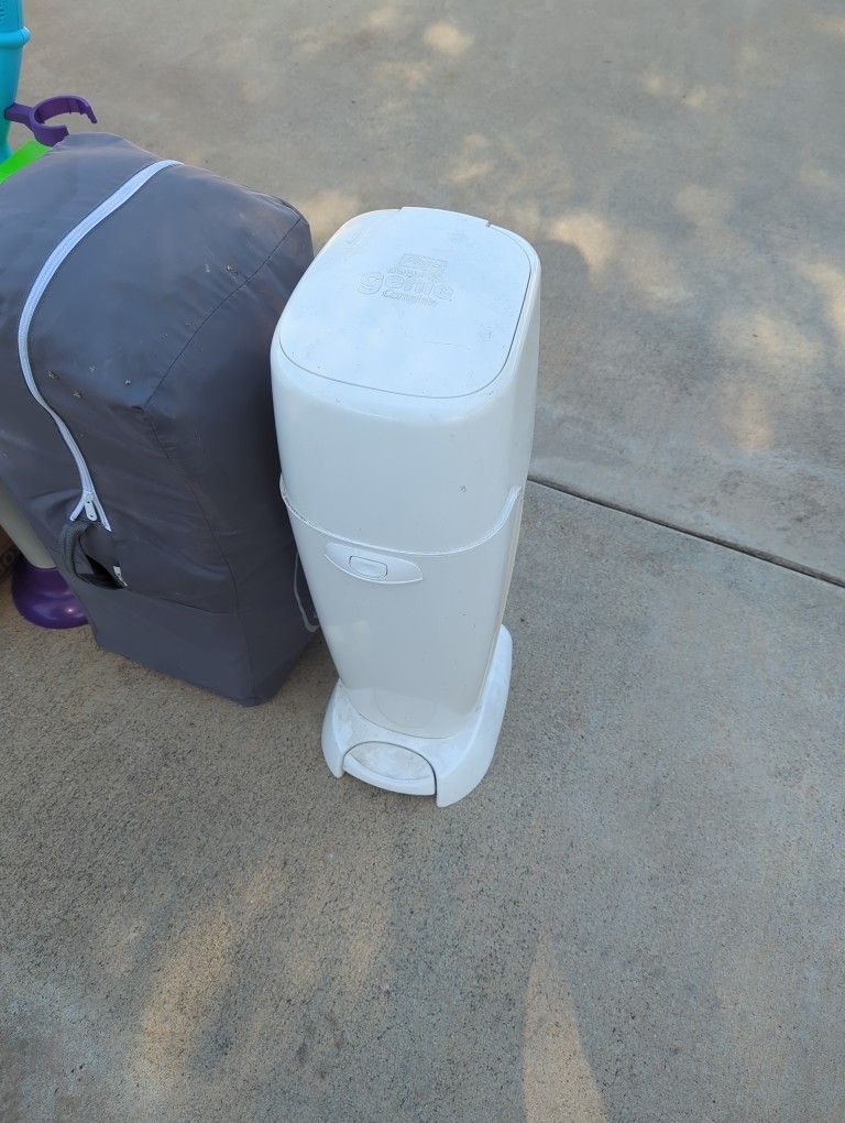 Diaper Genie
