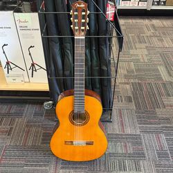 Fender CG-7 Acoustic Guitar (Nylon String)