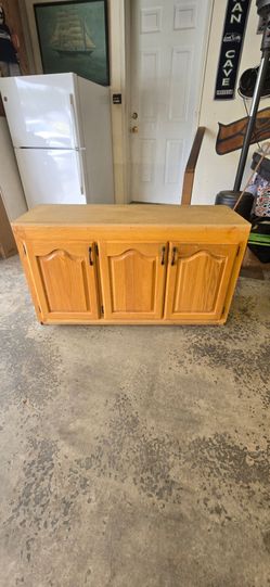 Cabinet 53" × 18" ×31"