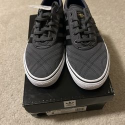 Men Adidas Adi-ease Premier Skateboard Sneaker Size 8