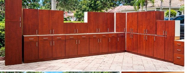 COMPLETE KITCHEN CABINET SET – GREAT VALUE