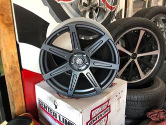 Brand new 20x10.5 5x114.3 Rims