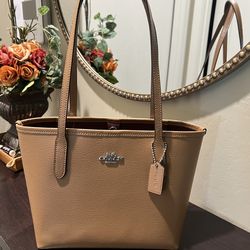 Coach small city tote