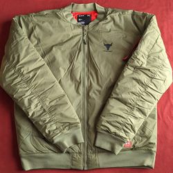 Under Armour Project Rock Storm Bomber Insulated Water Repellent Jacket Men's L