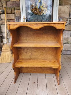 Handmade Oak book shelve. 